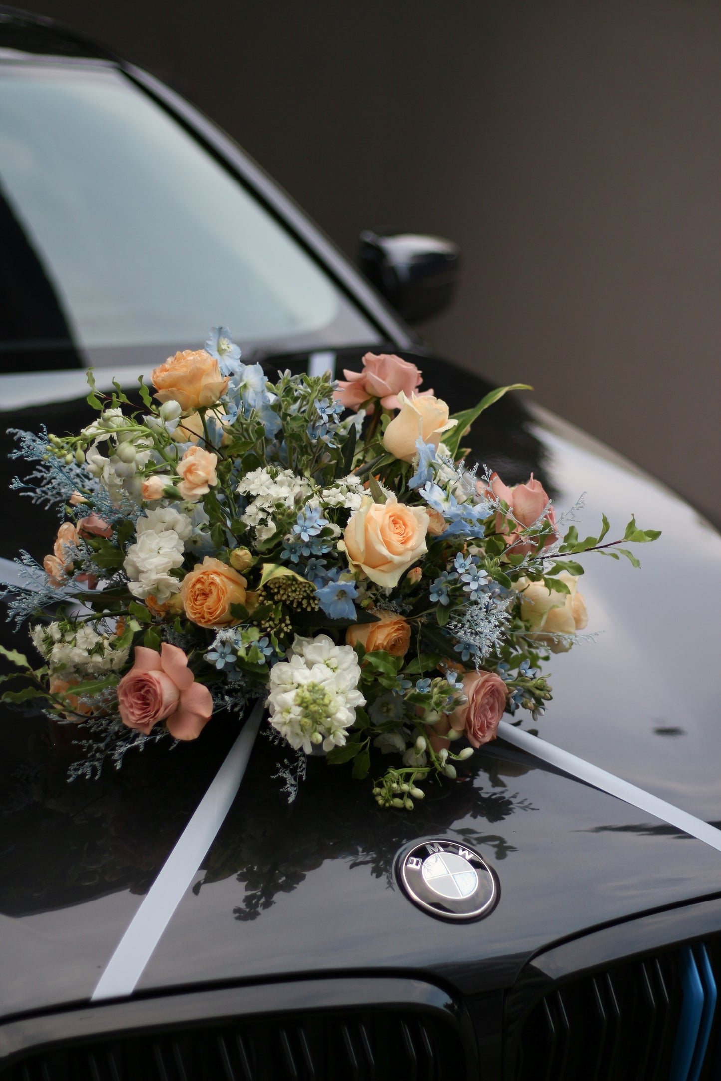 Bespoke Wedding Car Decor